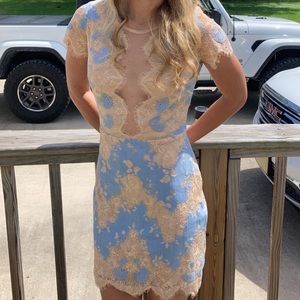 Classy and sexy lace dress! Size small for Storia